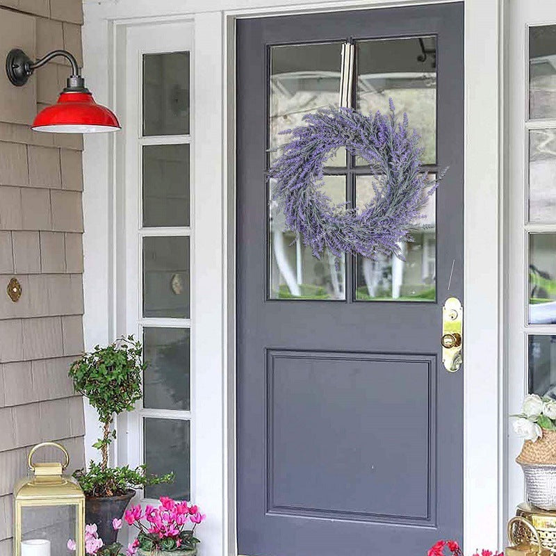 Türkranz mit Lavendel – stilvolle Dekoration für Türen & Fenster