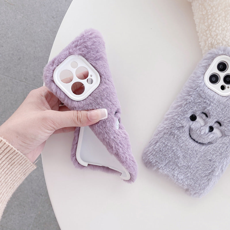 iPhone Hülle – Plüsch mit Stickerei