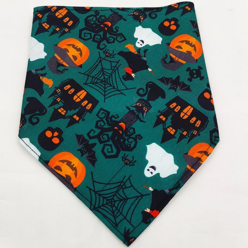 Halloween Hundehalstuch – Dreieckstuch in verschiedenen Größen
