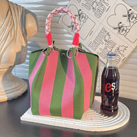 Strick-Handtasche in vielen Designs – geräumig & modern