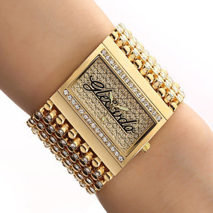 Luxus-Armbanduhr – auffällig, modern & stilvoll