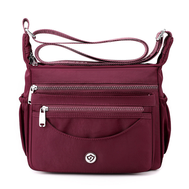 Schultertasche im modernen Look – leicht & alltagstauglich