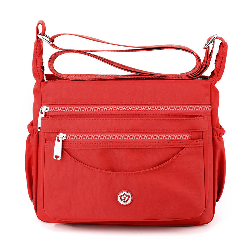 Schultertasche im modernen Look – leicht & alltagstauglich