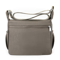 Schultertasche im modernen Look – leicht & alltagstauglich