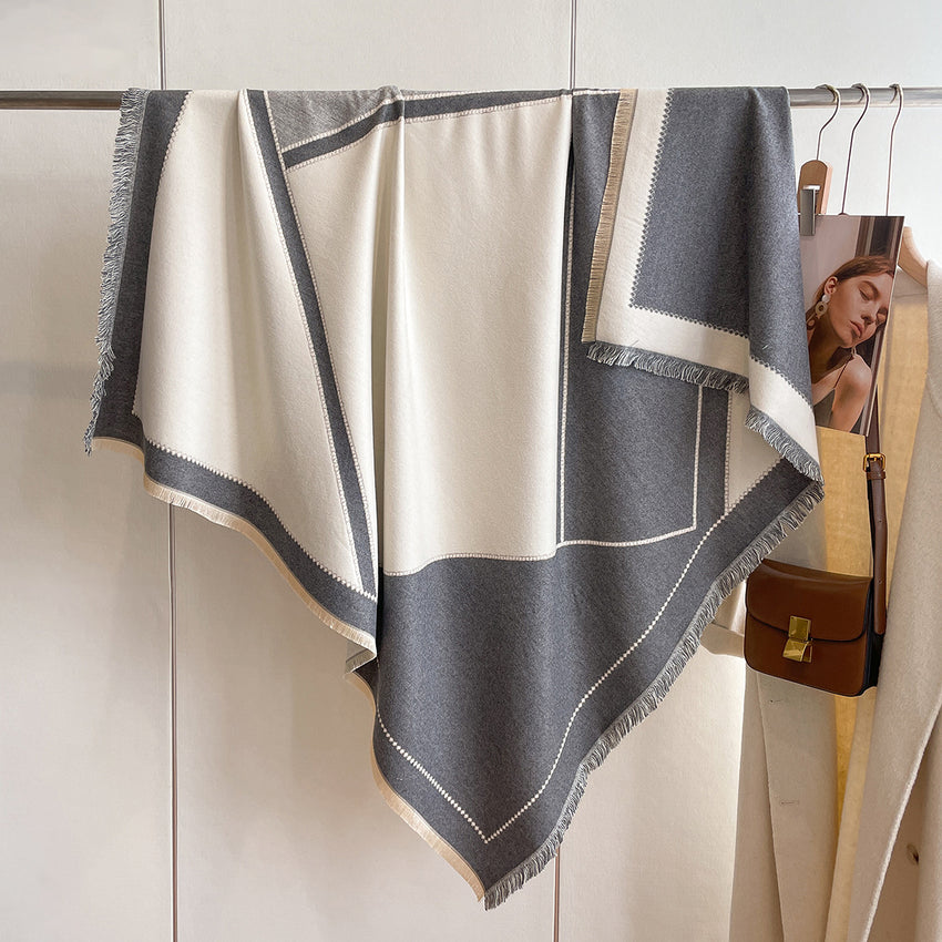 Elegantes quadratisches Schal-Tuch – in edler Cashmere-Optik
