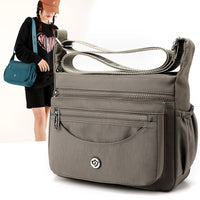 Schultertasche im modernen Look – leicht & alltagstauglich