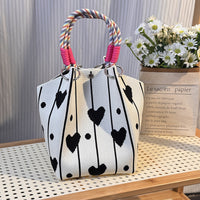 Strick-Handtasche in vielen Designs – geräumig & modern