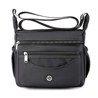 Schultertasche im modernen Look – leicht & alltagstauglich