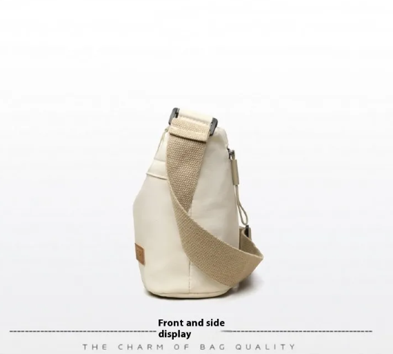 Schultertasche mit wasserabweisendem Stoff – leicht & vielseitig