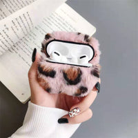 AirPods Schutzhülle – Plüsch Leopard Print