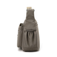 Schultertasche im modernen Look – leicht & alltagstauglich