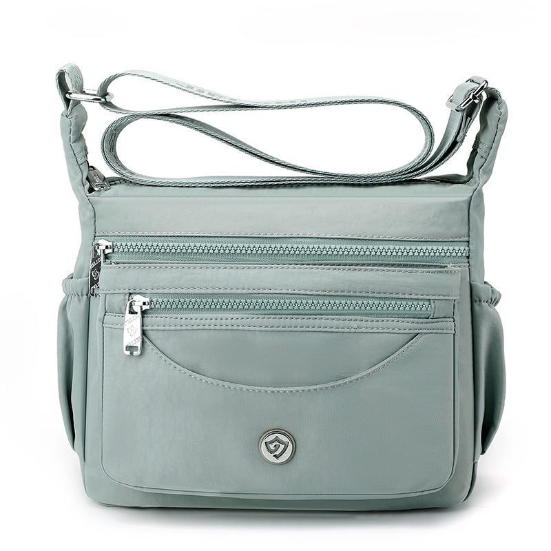 Schultertasche im modernen Look – leicht & alltagstauglich