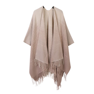 Gradient-Schal mit Fransen – stilvoll, warm & universell tragbar